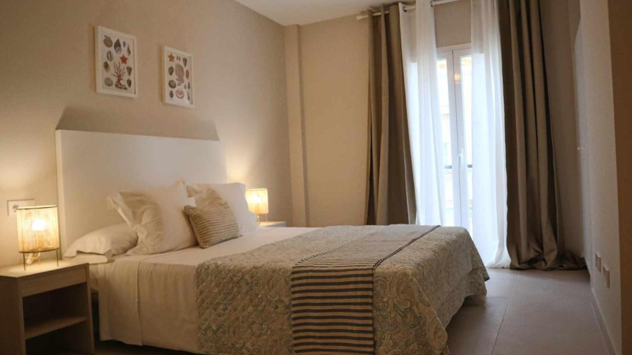 Marbella Center 3Br By Houselogyアパートメント エクステリア 写真