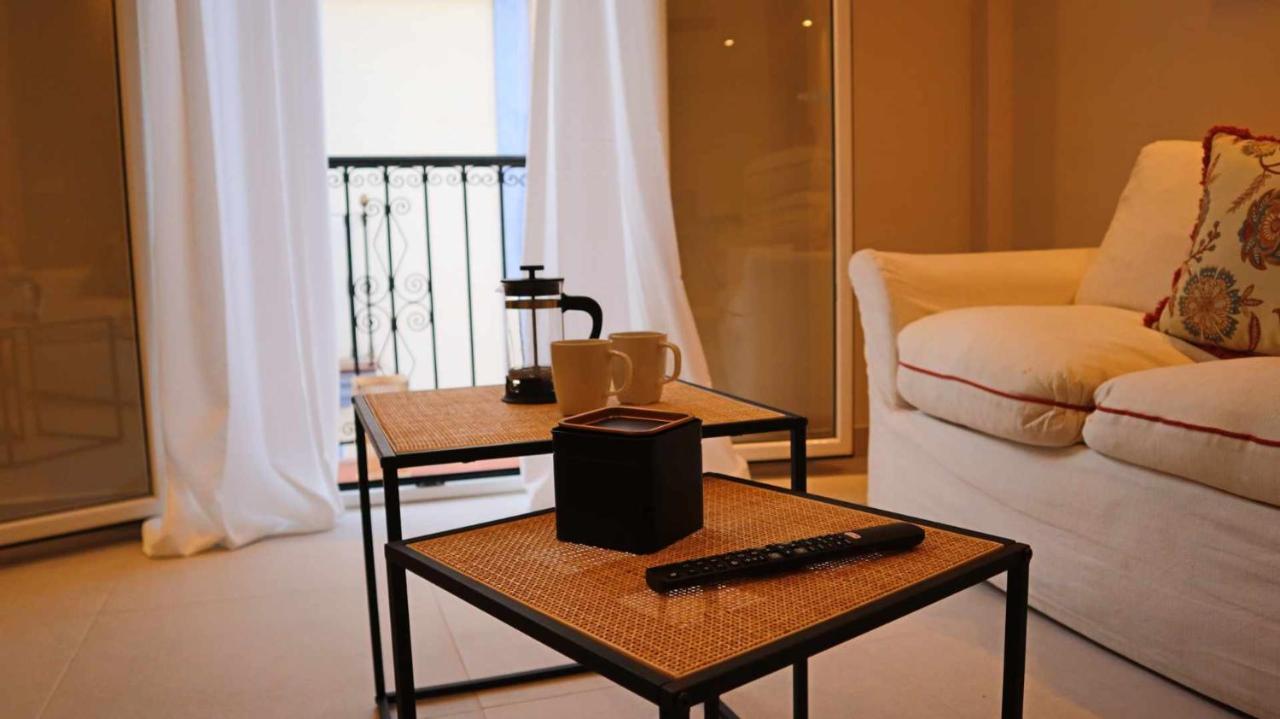 Marbella Center 3Br By Houselogyアパートメント エクステリア 写真